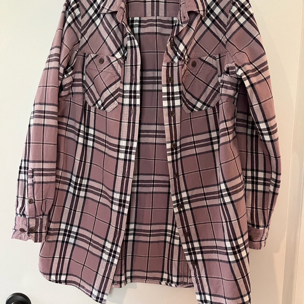 Duluth Trading Plaid Button-Up Shirt in Pink and Black
